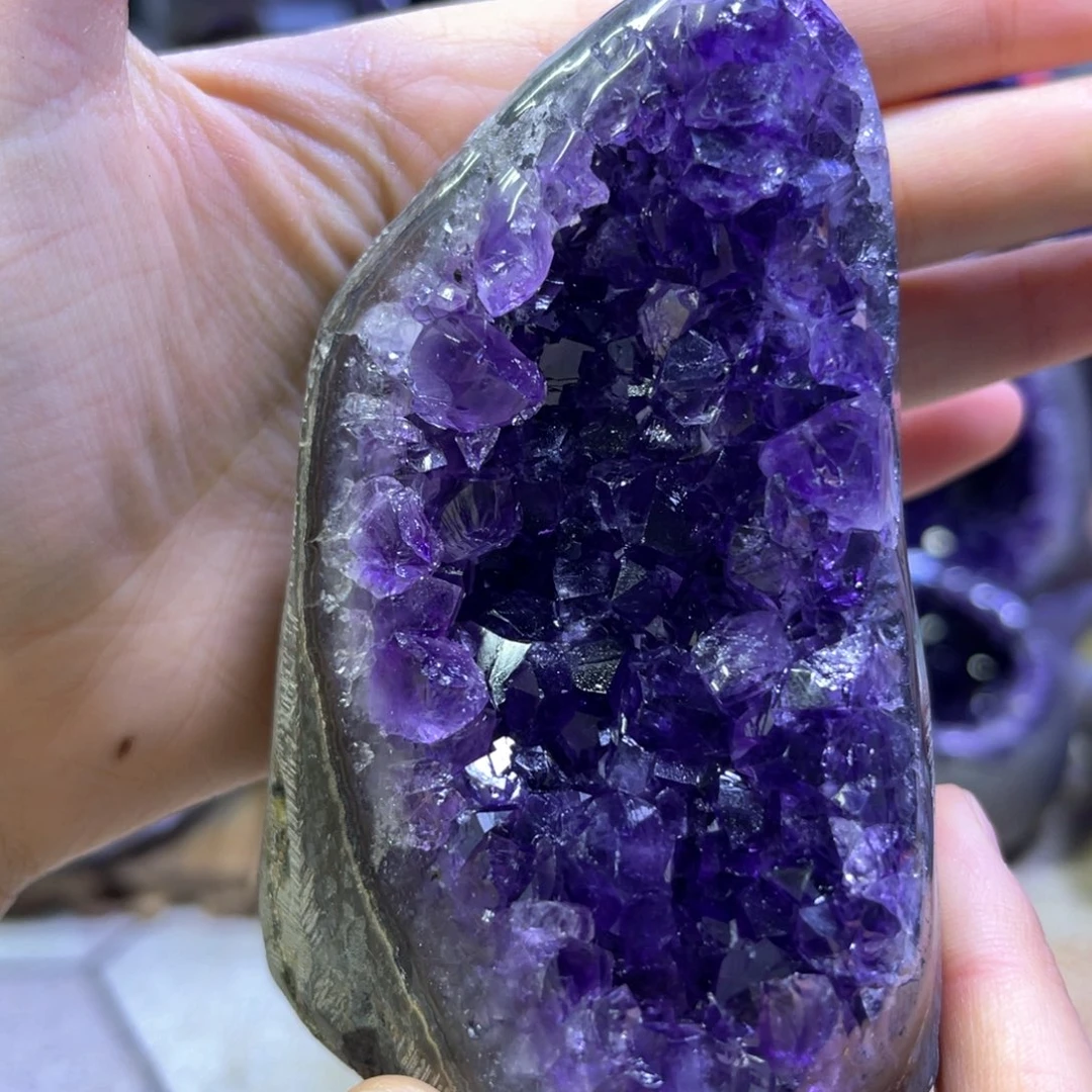 紫晶摆件未镶嵌紫水晶