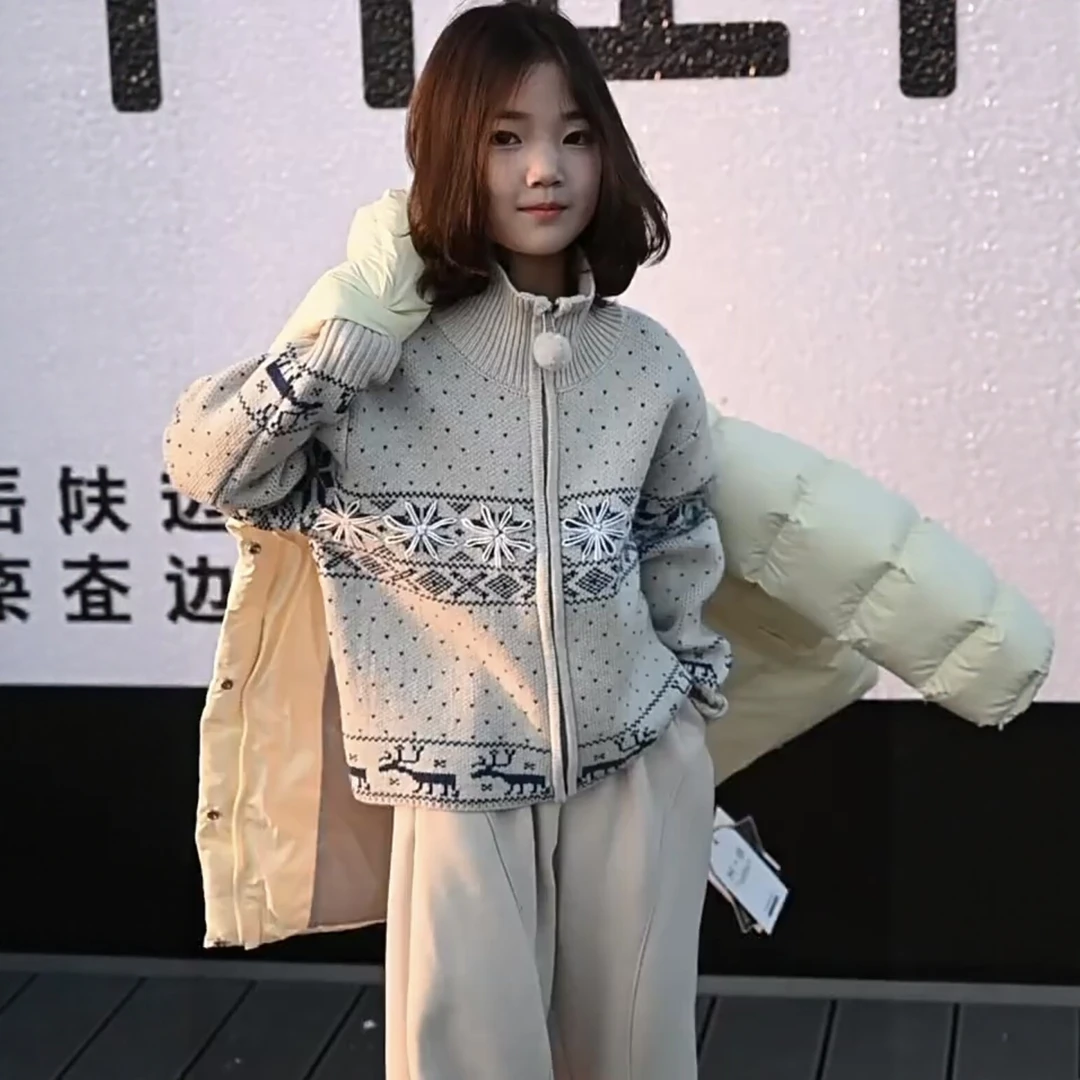 女童秋冬时尚立领加厚毛衣外套女孩洋气针织衫儿童冬季内搭毛线衣