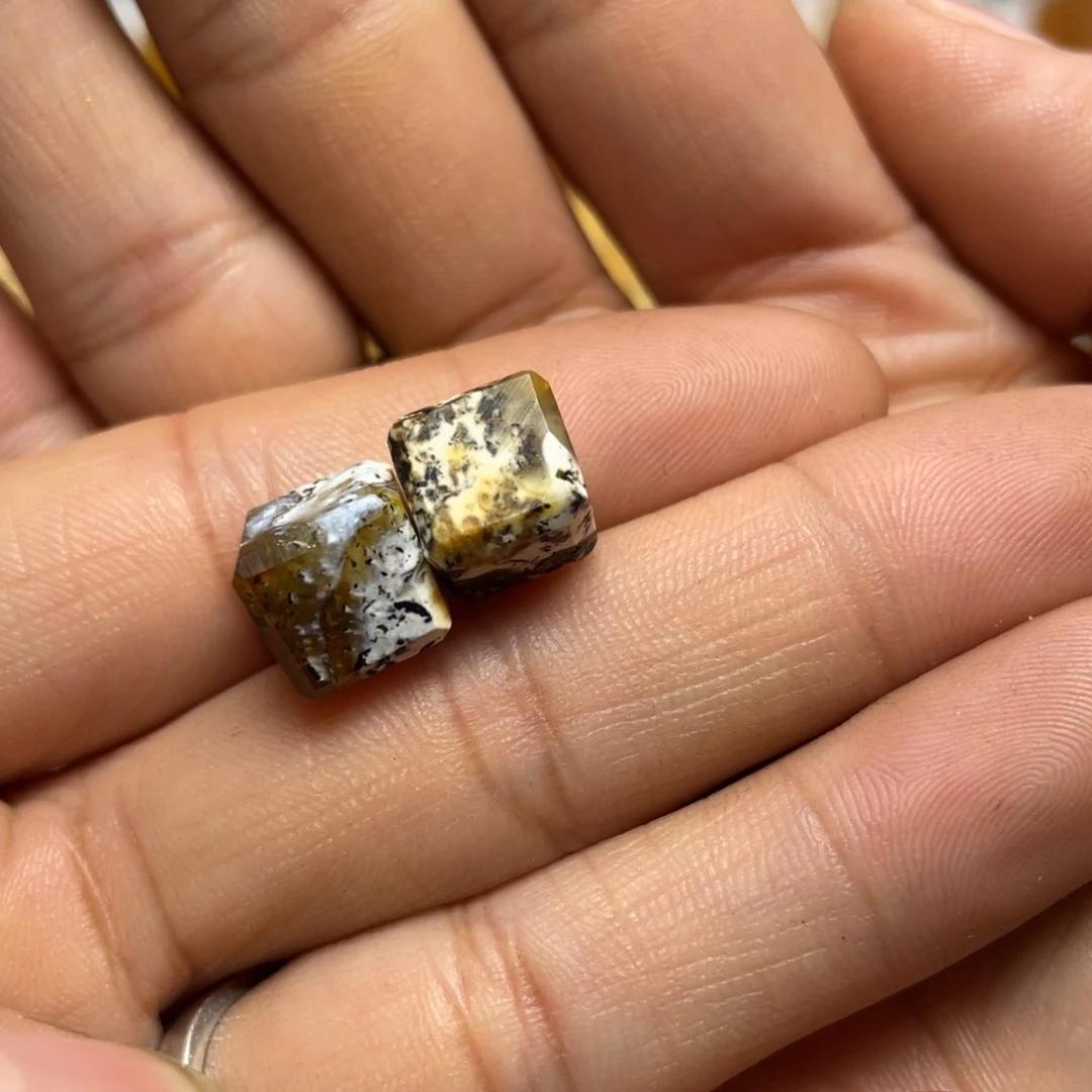 定制琥珀未镶嵌小****⁹琥珀蜜蜡原石订制