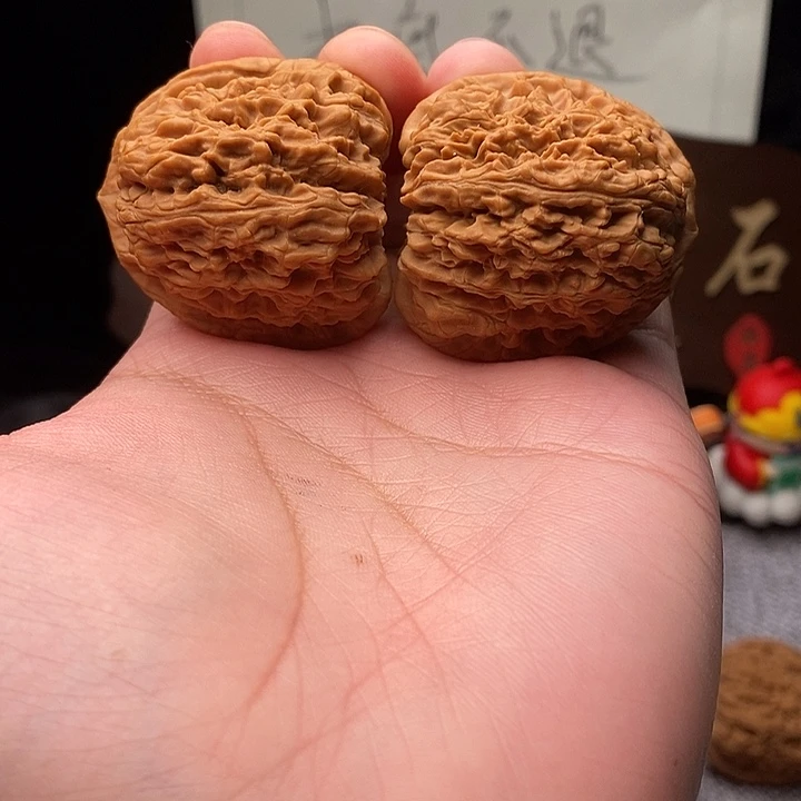 文玩核桃吊坠南疆石
