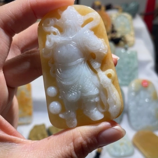 ℒ***º翡翠未镶嵌挂件翡翠