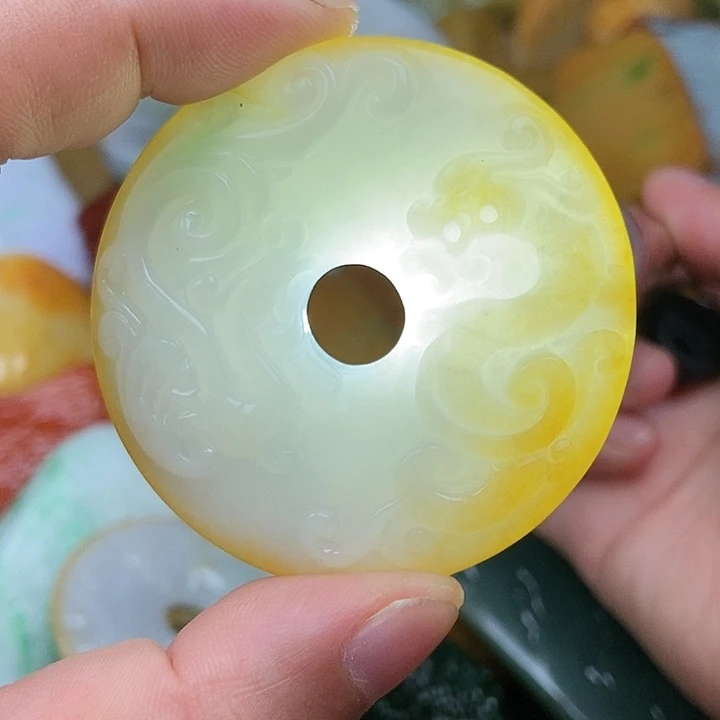 颈饰未镶嵌翡翠缅甸翡翠