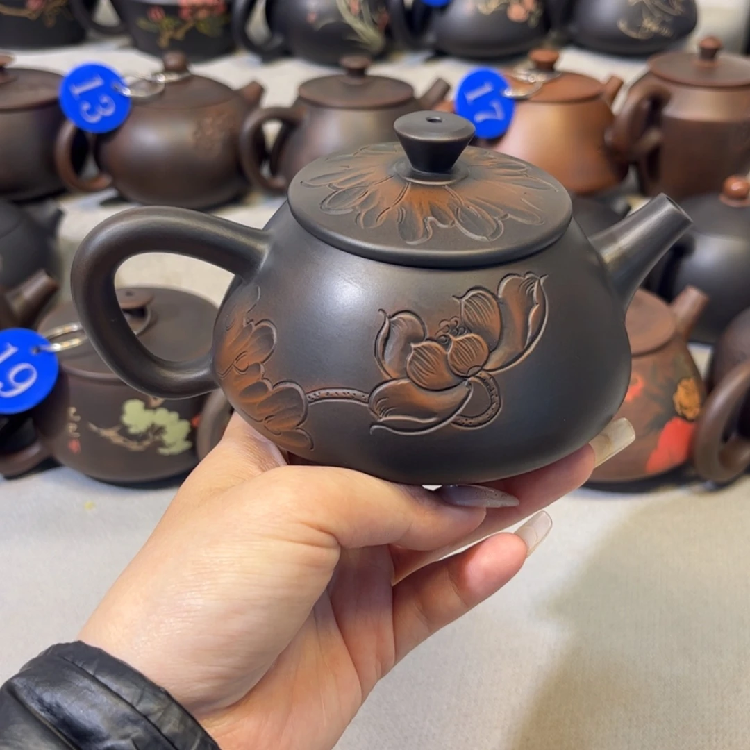 【闪购商品】红泥 浮雕莲蓬 容量 260c c