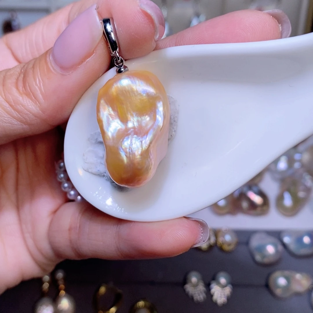 【闪购商品】淡水珍珠吊坠未镶嵌