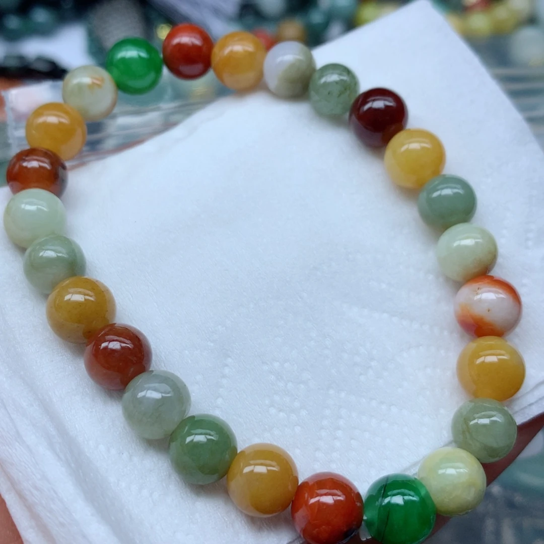 翡翠颈饰未镶嵌手串