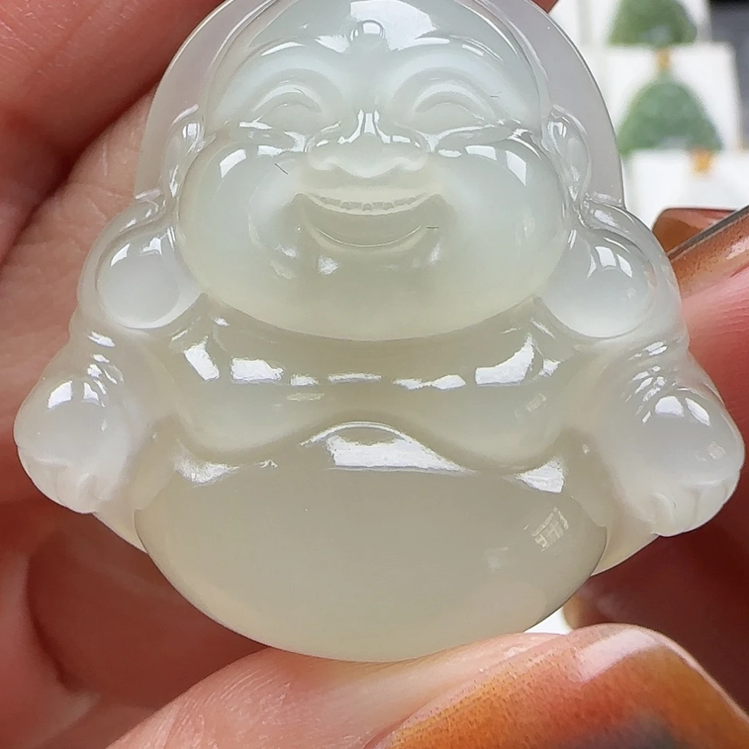 和田玉未镶嵌吊坠(赠链)