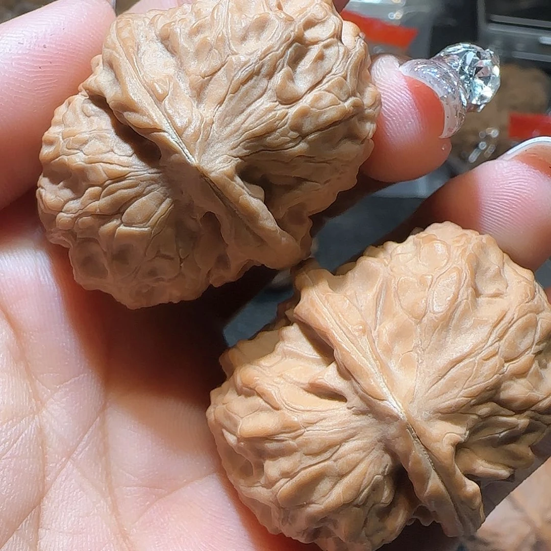 文玩核桃吊坠替**光42全品黄松峪