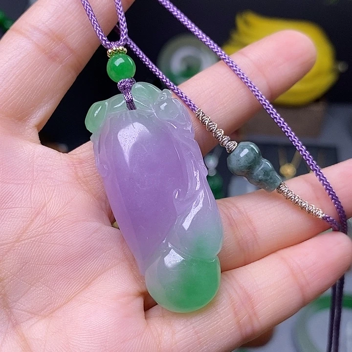 吊坠(赠链)未镶嵌翡翠