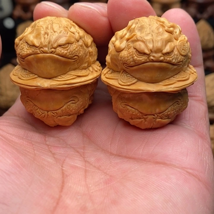 把件文玩核桃10纯手工精雕