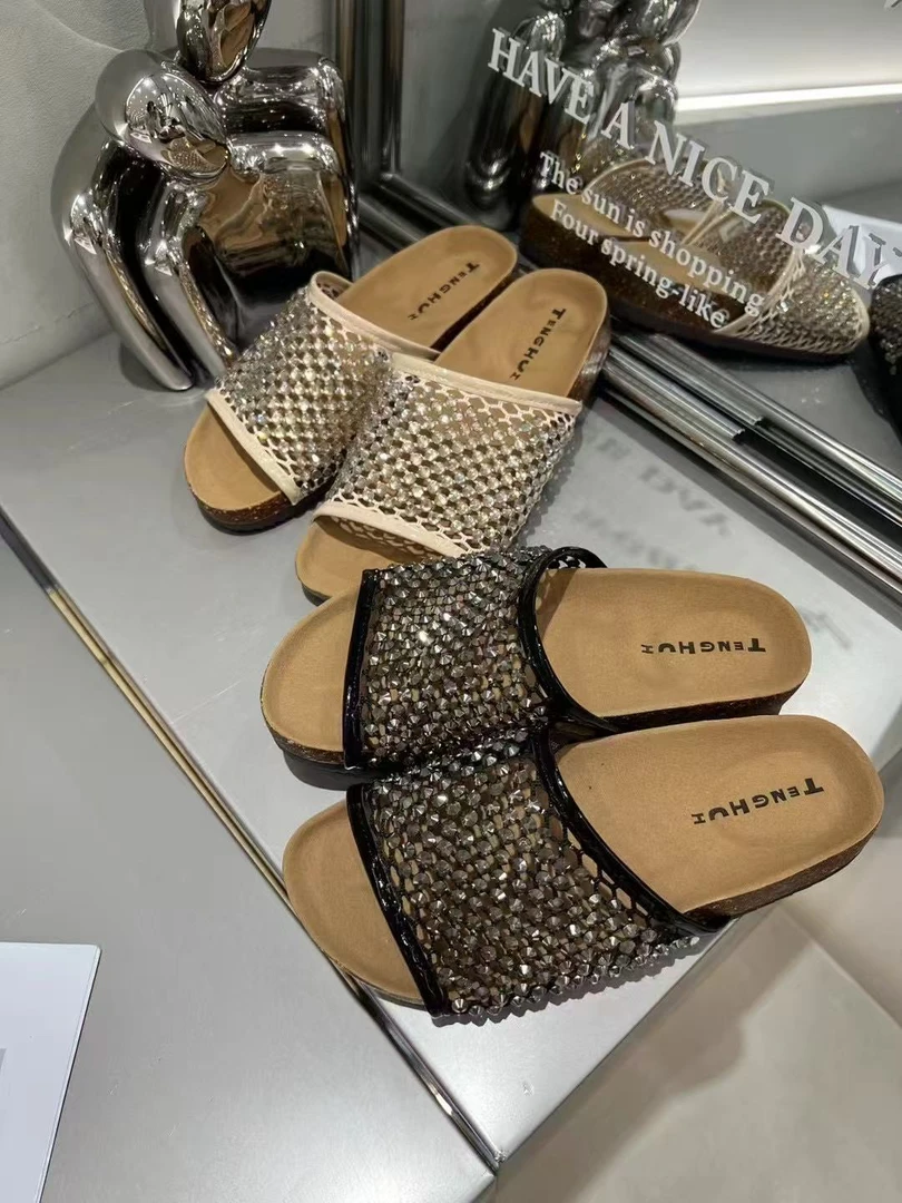 1555 水钻网面编织拖鞋