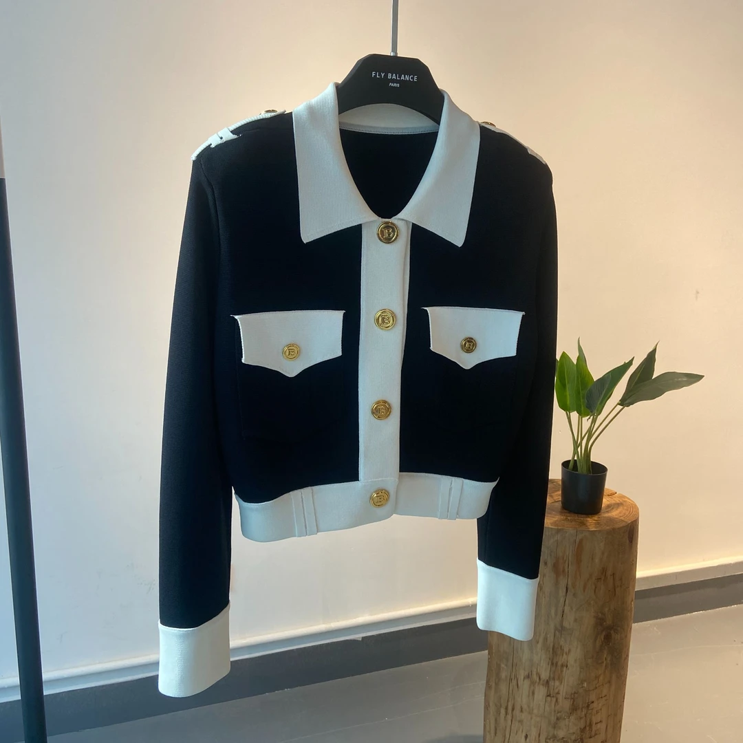 【西装领】熊猫配色重工扣子针织开衫7050