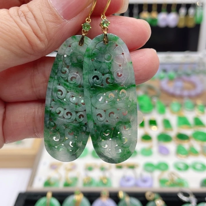 翡翠18K金镶嵌耳饰