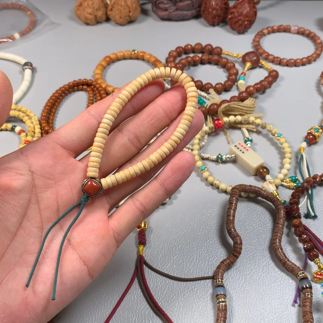 吊坠龙脊菩提。。。。。。。。。