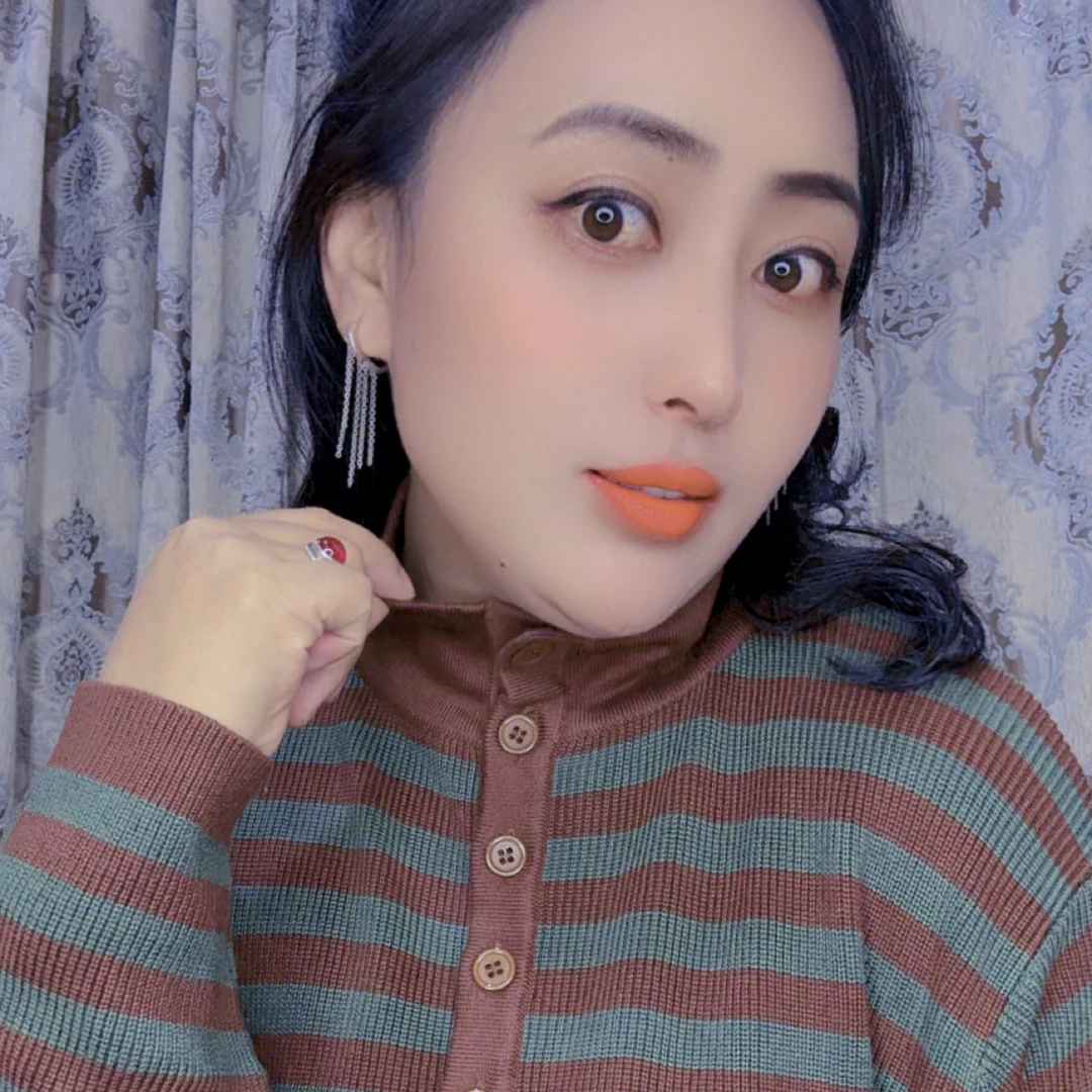 宽松加肥加大高领扣子条纹毛衣秋冬季休闲时尚针织打底衫显瘦上衣