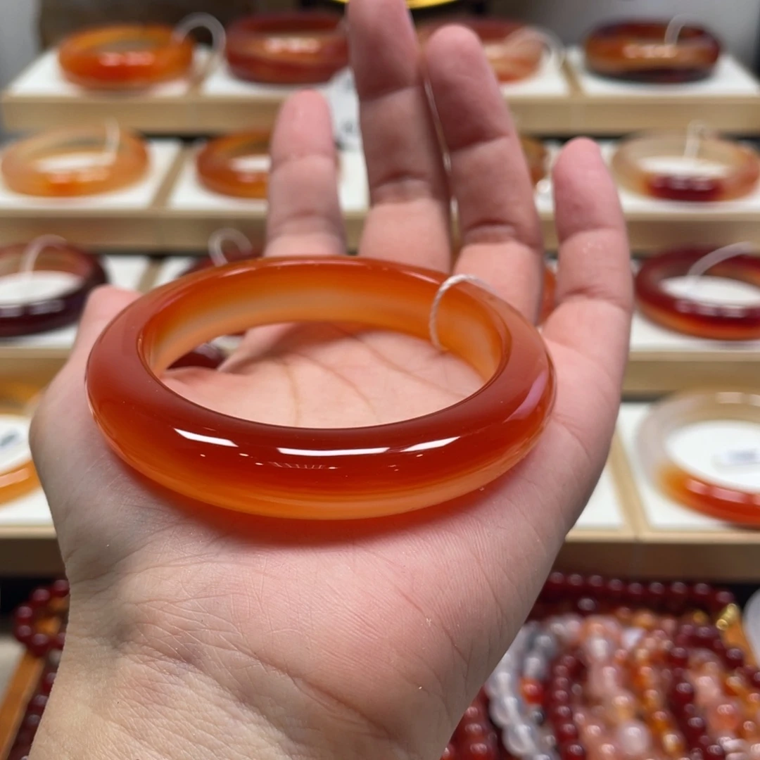 玛瑙/玉髓未镶嵌手镯