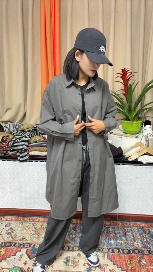 休闲气质设计师夏季黑色长袖宽松风衣
