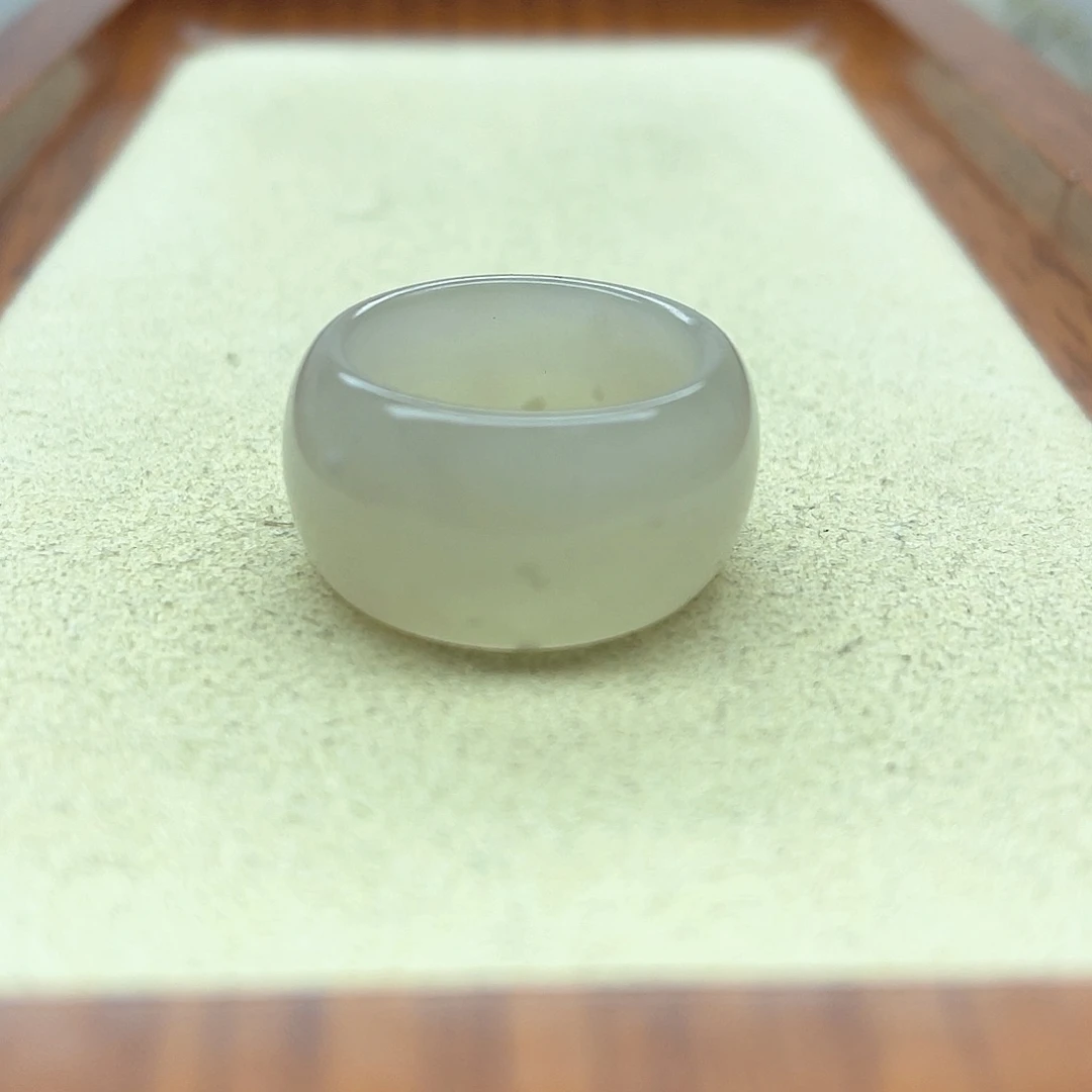 未镶嵌戒指和田玉66冰藕粉墩墩14码