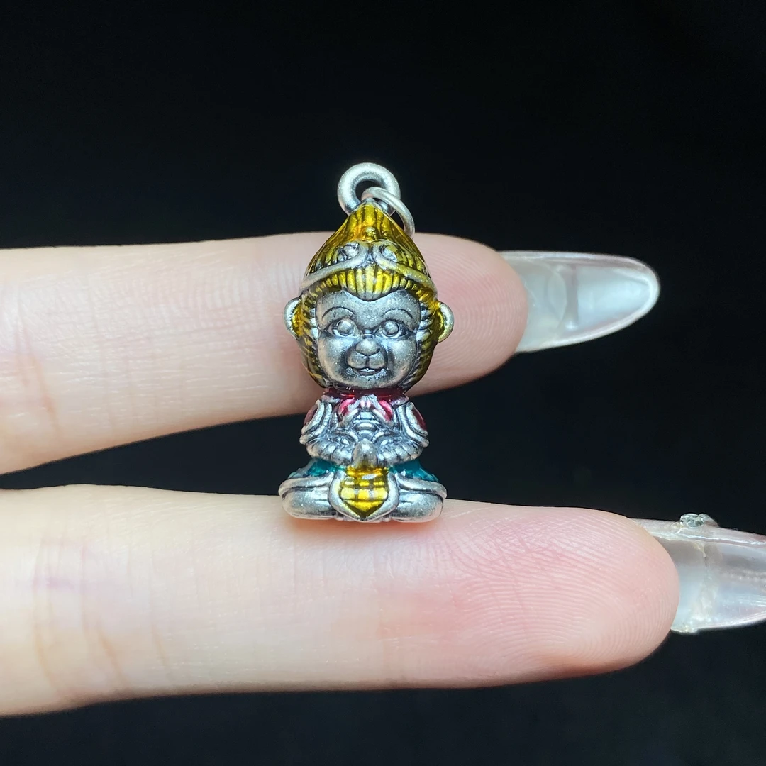 足银银制品 【小北好物】足银吊坠-16QH90X193【多样性发一件】带皮绳