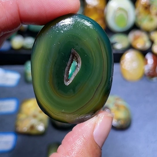 【闪购商品】未镶嵌玛瑙/玉髓珠宝奇石