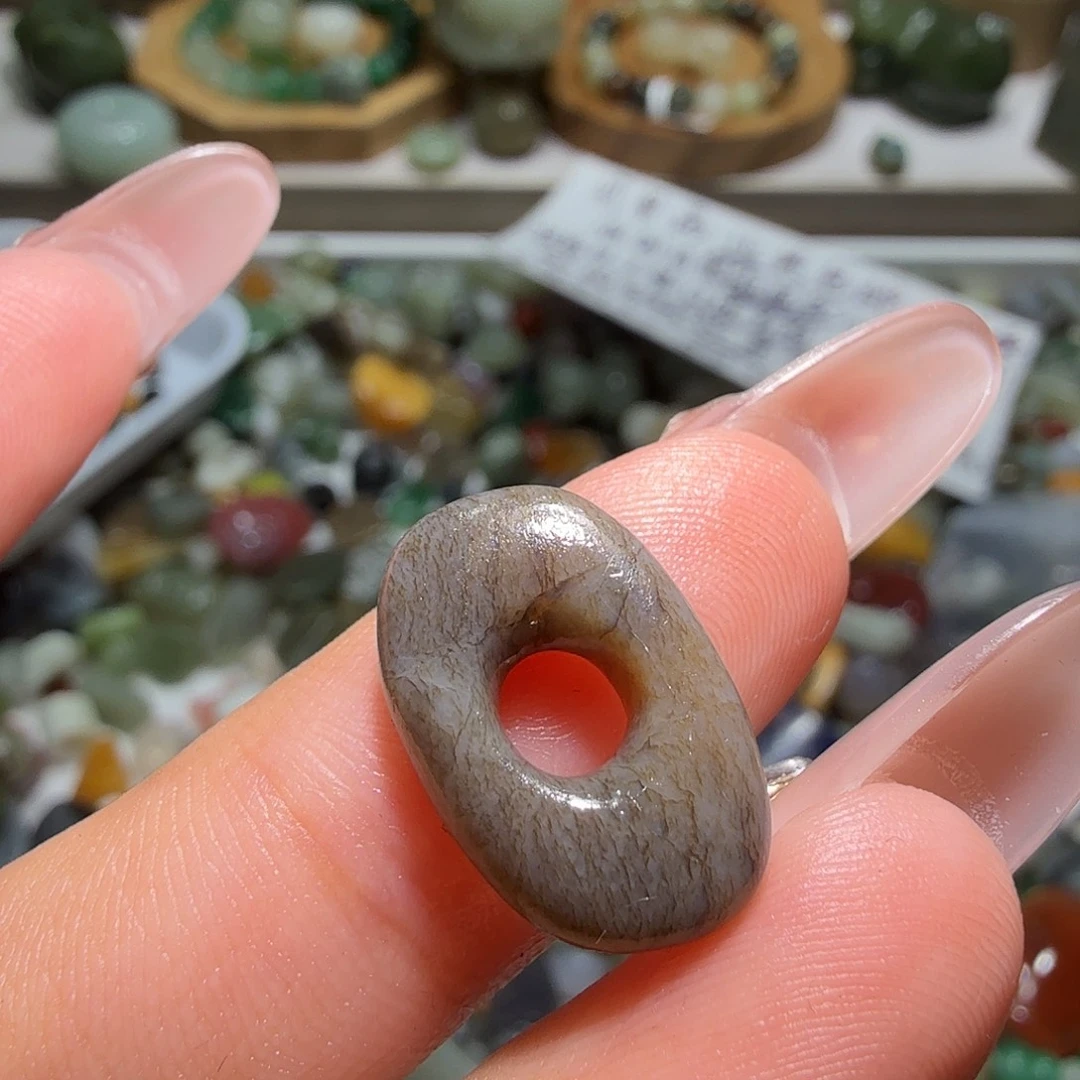 和田玉未镶嵌珠宝奇石