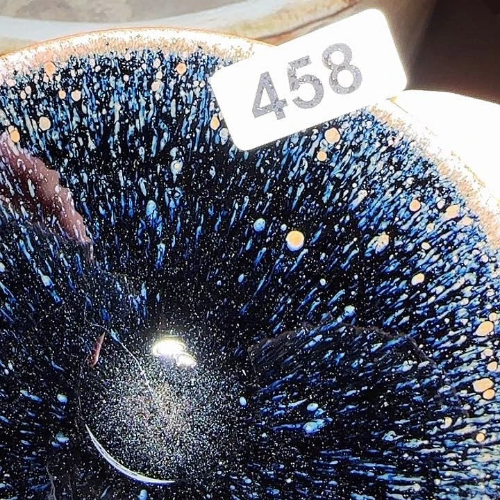 茶盏只为自己能过日子了才