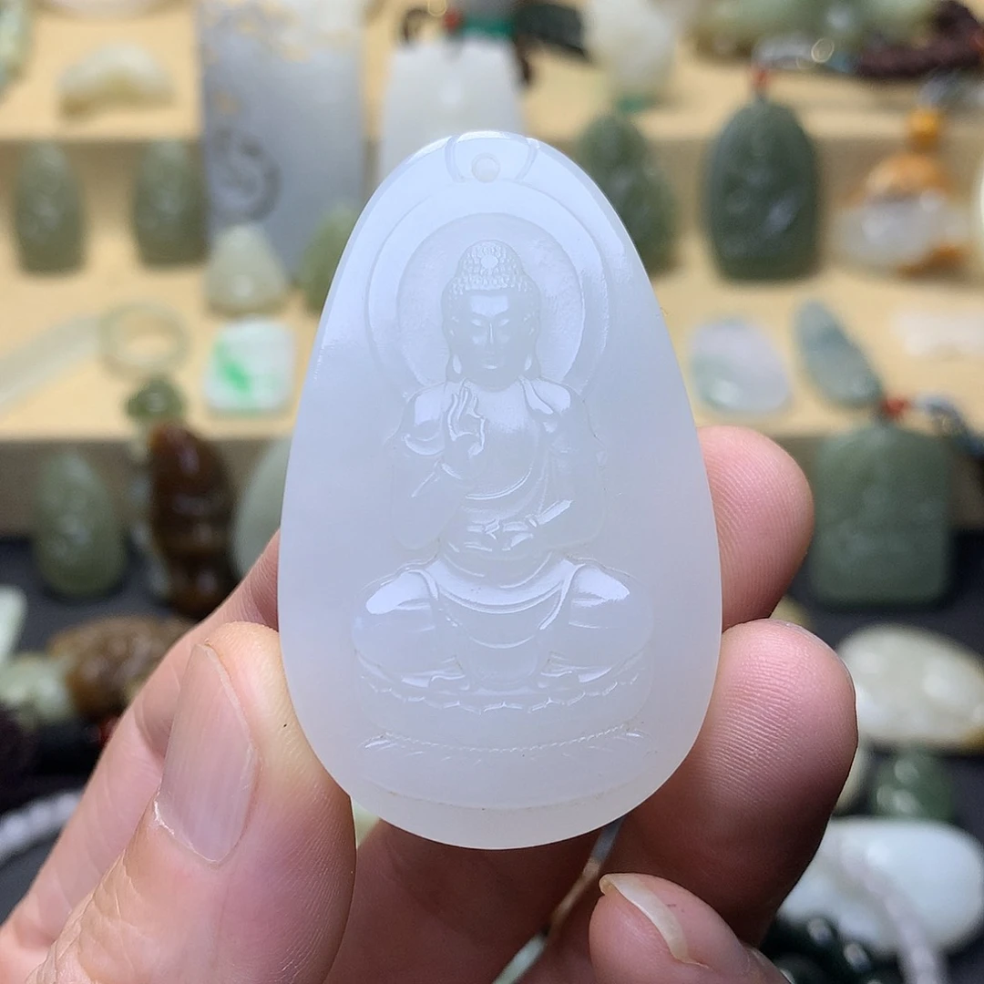 和田玉未镶嵌颈饰