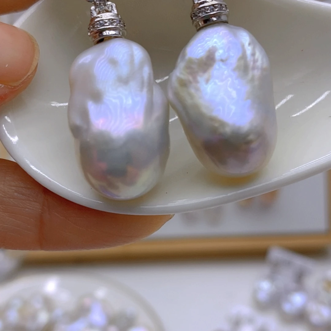 凤***舞颈饰未镶嵌淡水珍珠