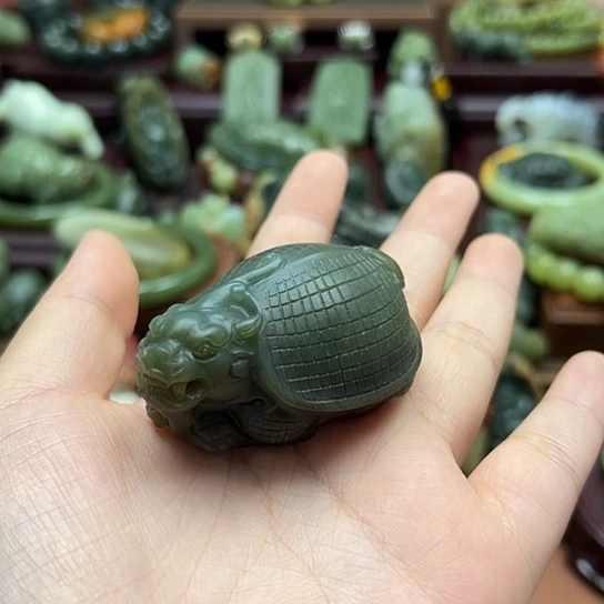 未镶嵌和田玉珠宝奇石