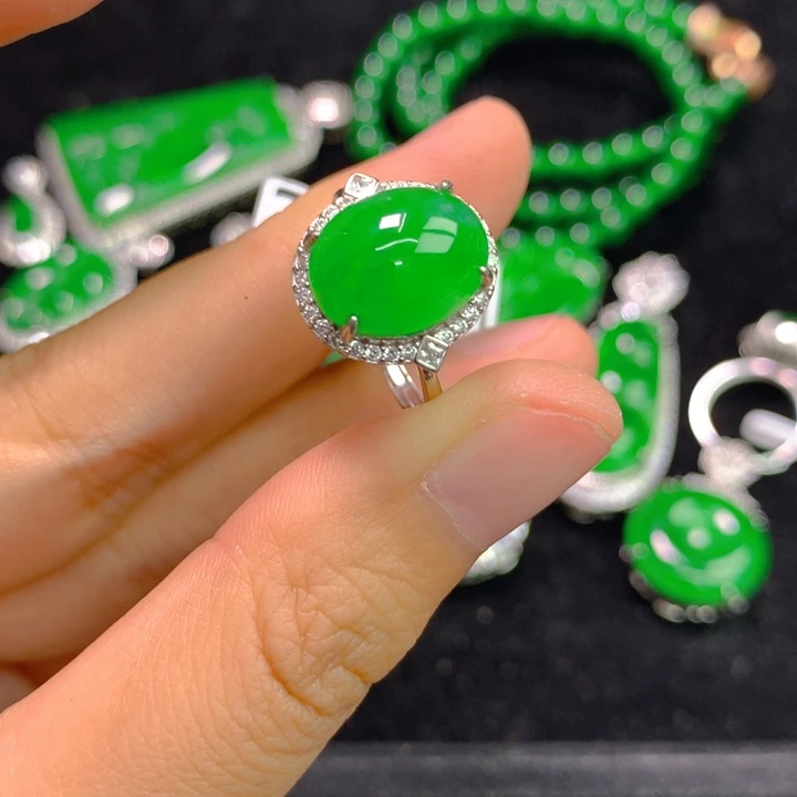 翡翠戒指银S925镶嵌一个