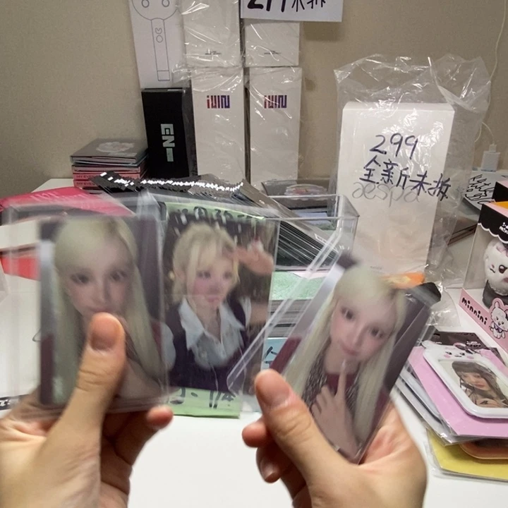 雨琦专卡三张送战损solo裸专