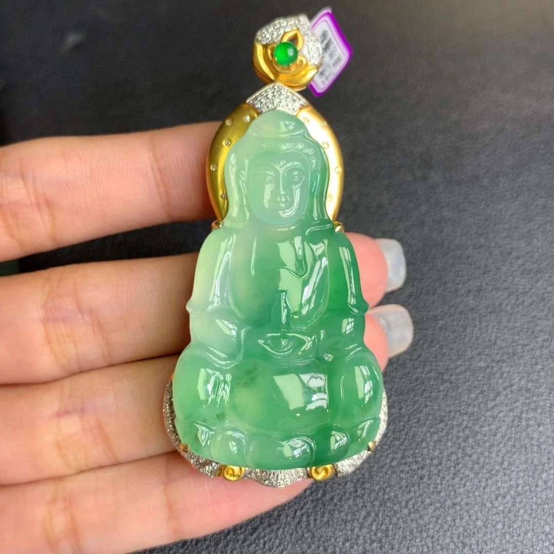 三***光翡翠18K金镶嵌颈饰