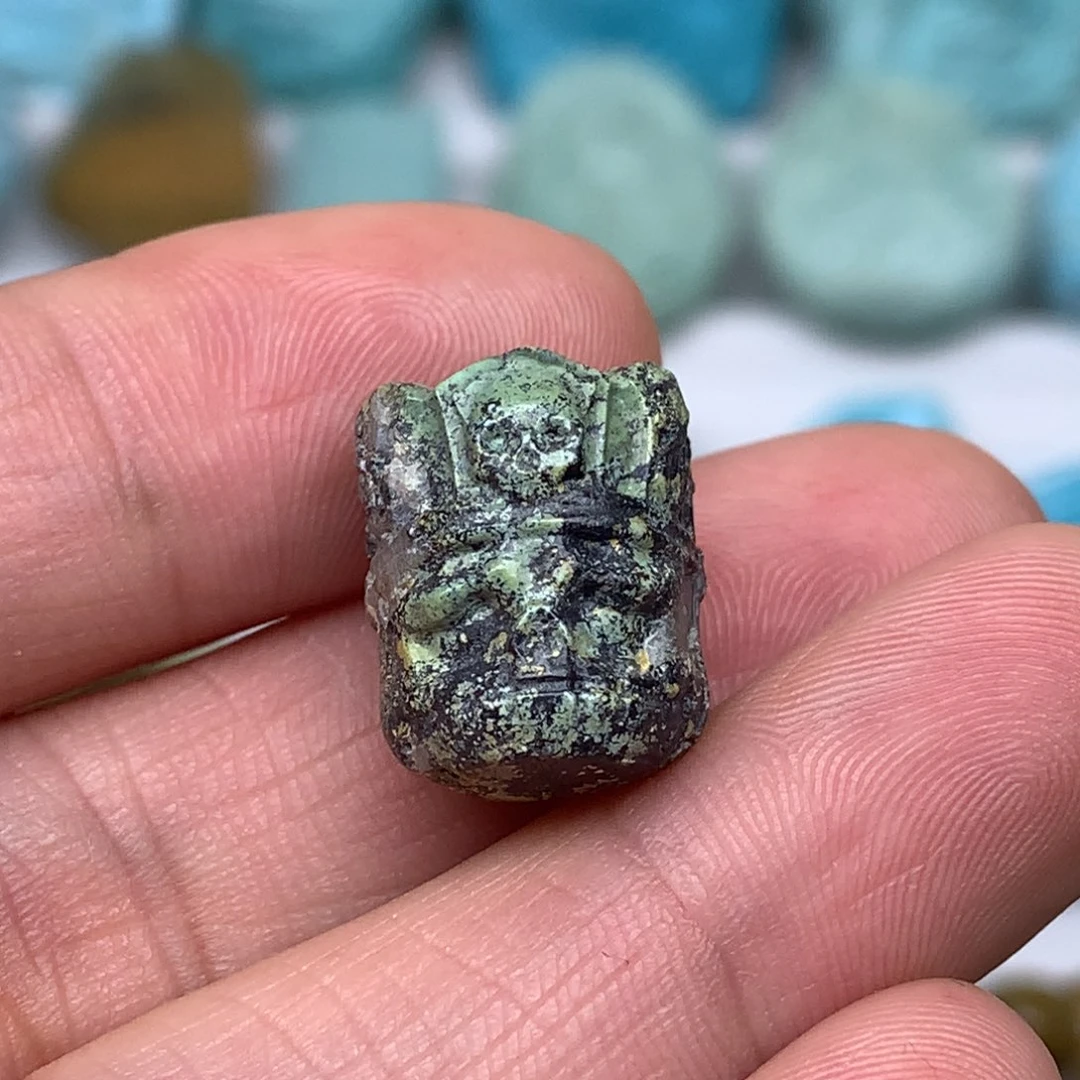 雕刻阿呆配饰3.7克