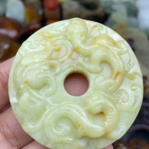 蛇纹石玉未镶嵌颈饰21