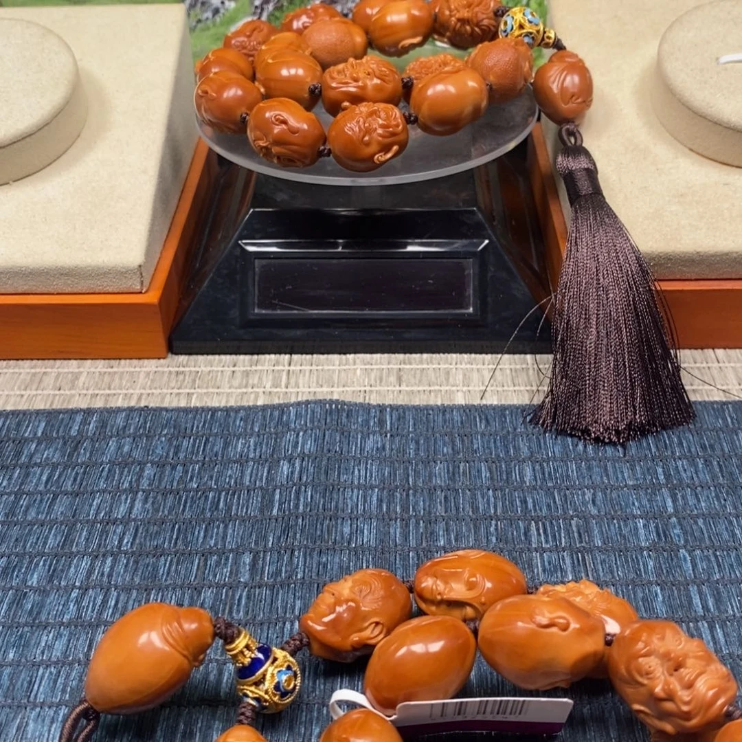 橄榄核手串/手链小罗汉手持