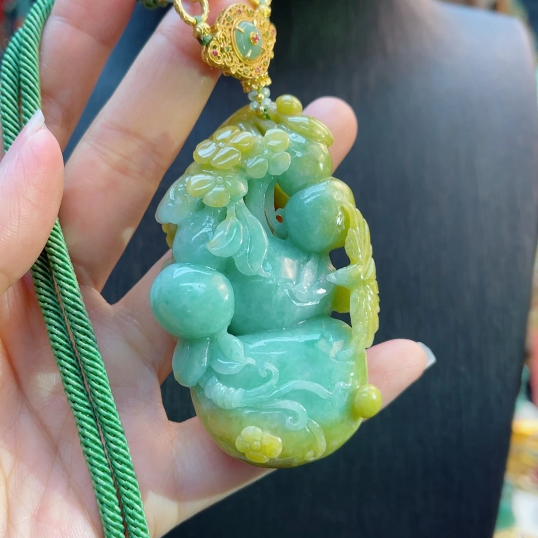 翡翠吊坠(赠链)未镶嵌48现实鉴赏期