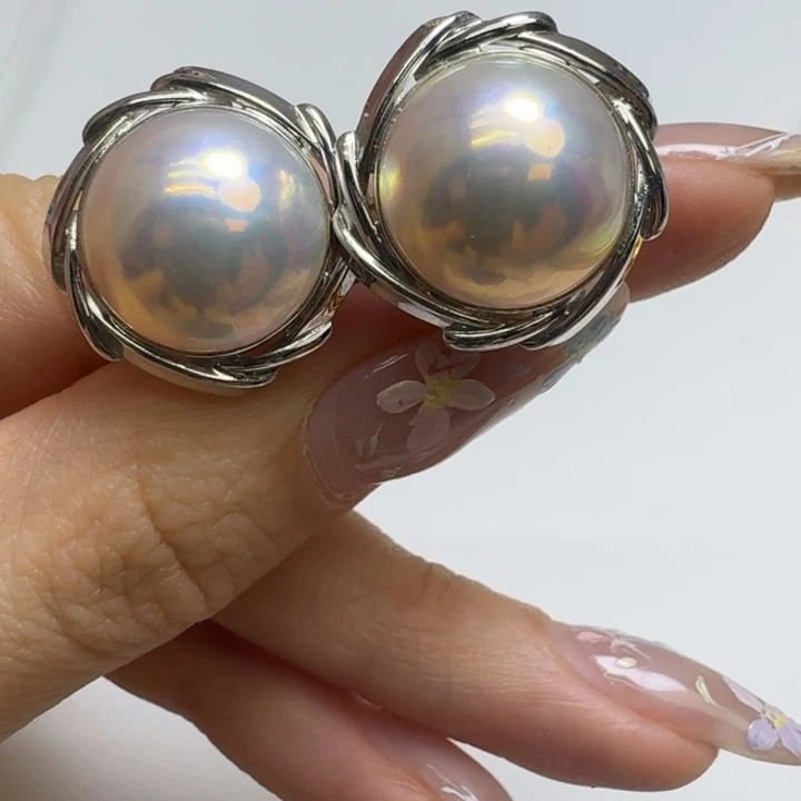 耳饰未镶嵌拼合珍珠（马贝珠）