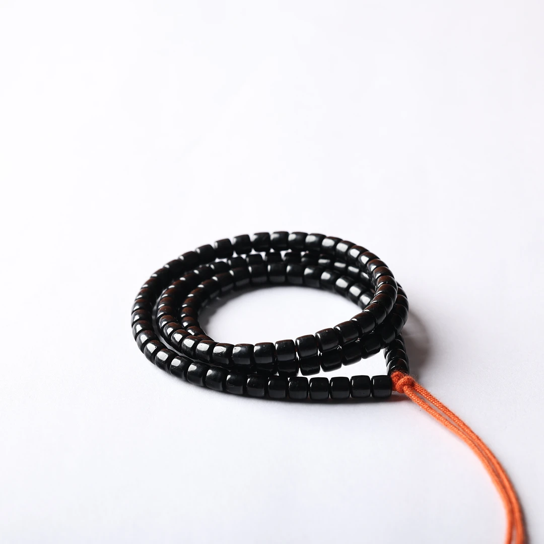 【吉由罗】椰蒂直切脖挂 尺寸6mm