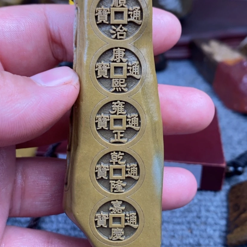 【闪购商品】原石雕刻手把件