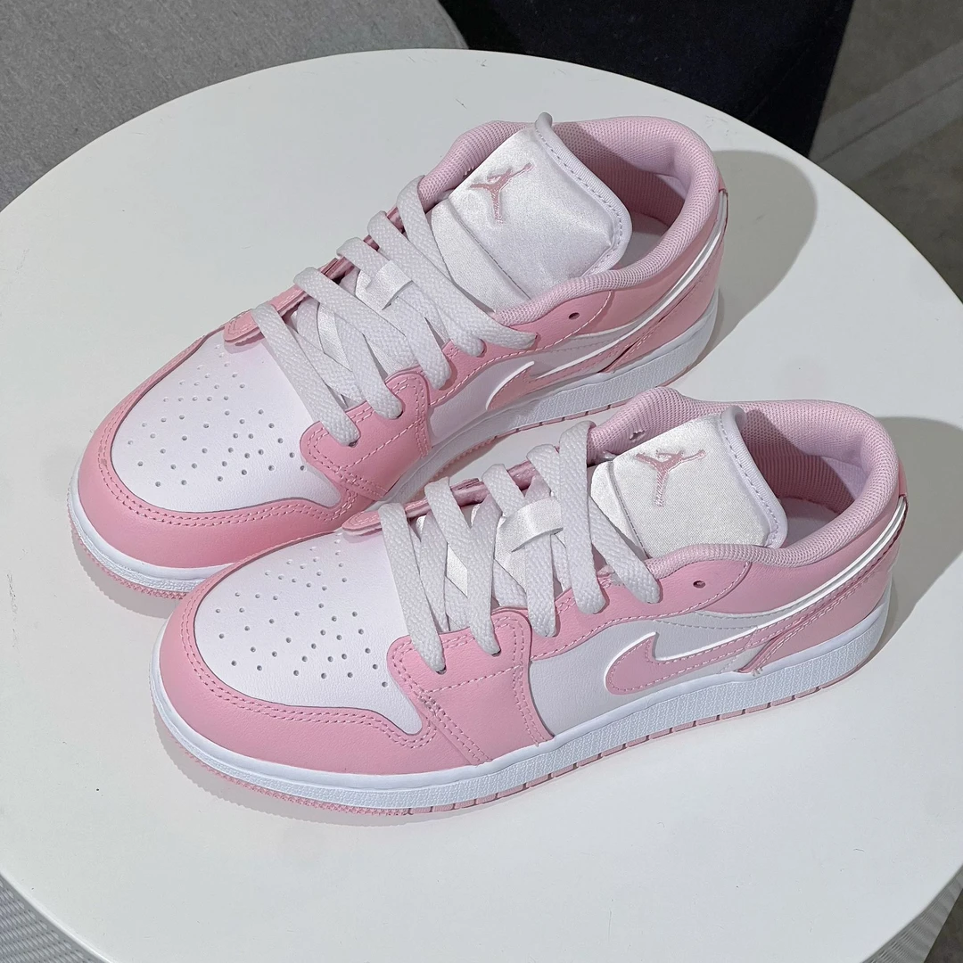 NIKE/耐克【可自提】女鞋白粉AJ1 LOW (GS) 休闲时尚板鞋553560-614