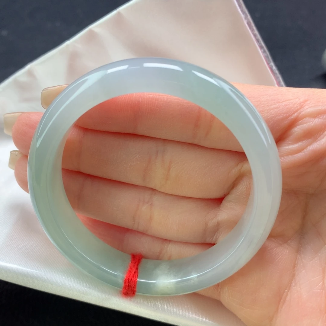 翡翠手镯未镶嵌（26号）