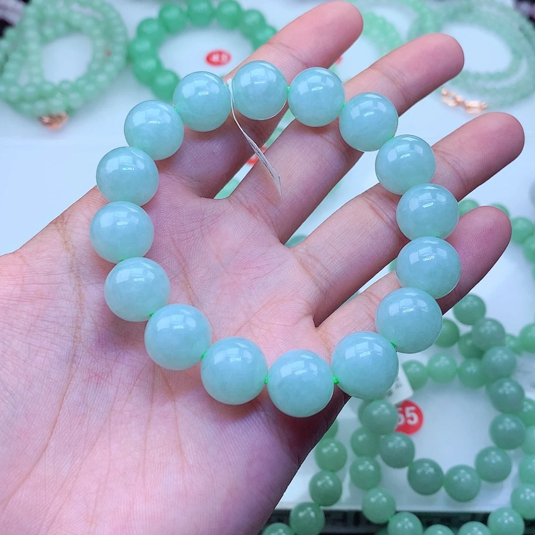 壮***@翡翠未镶嵌毛衣链