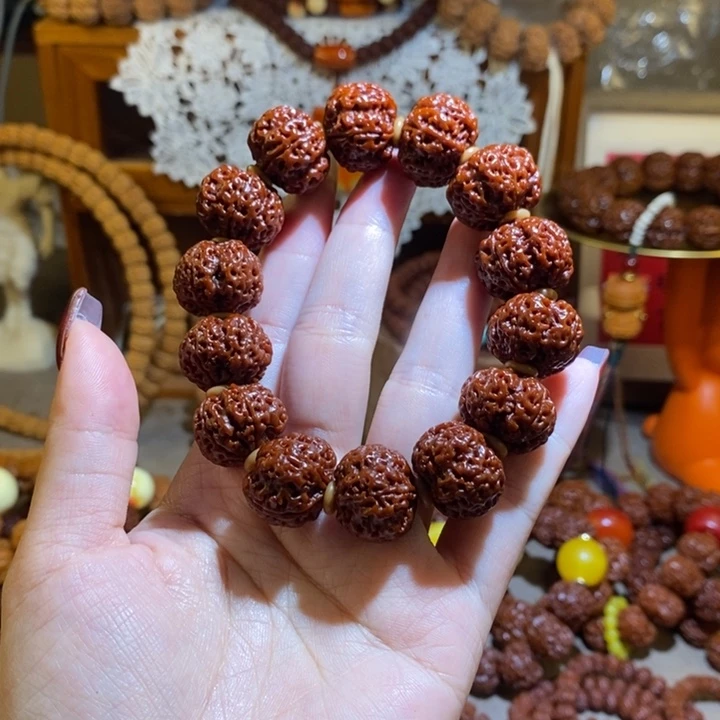 金刚菩提手串195玉华矮桩飞碟一物