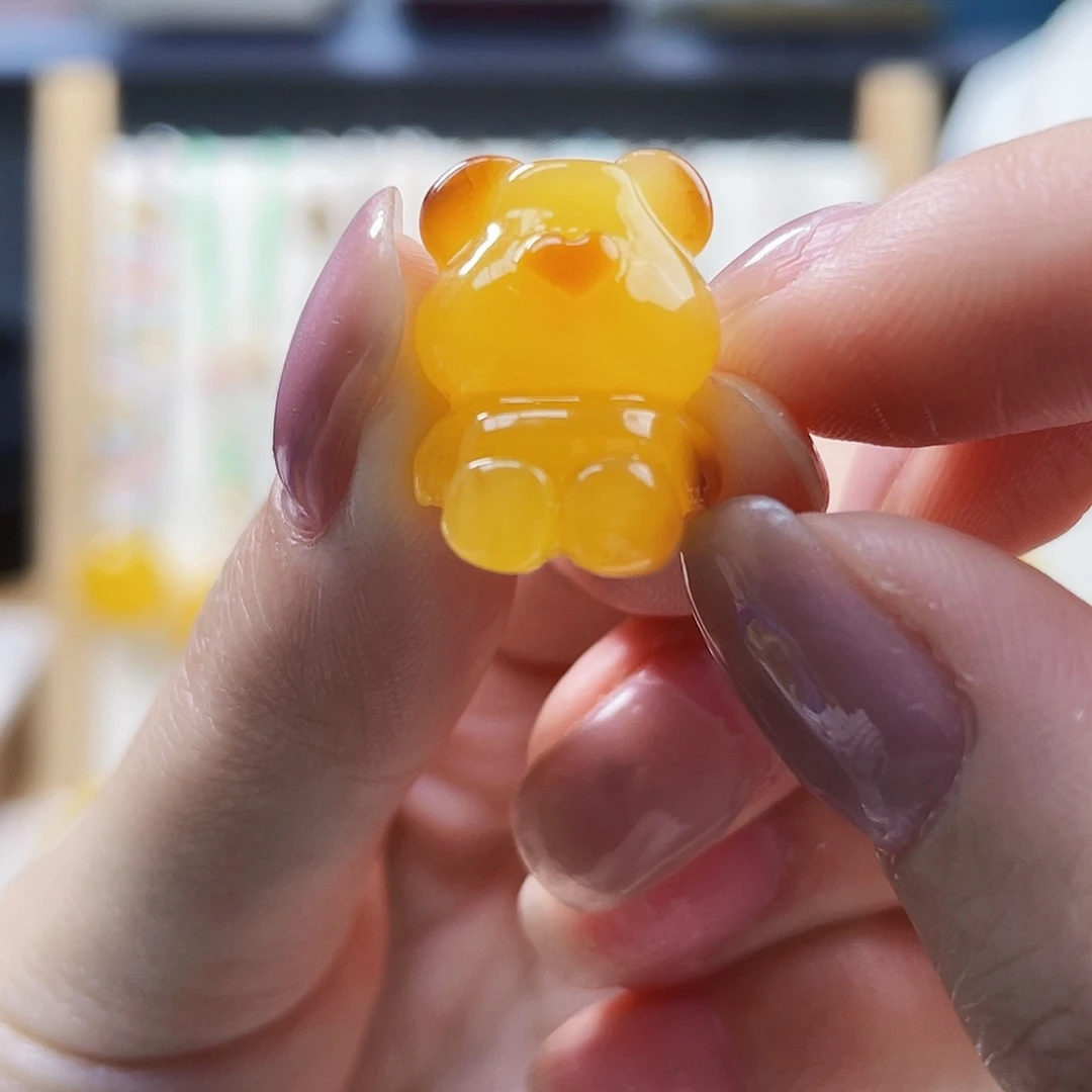 蜜蜡未镶嵌裸石蜜蜡小熊