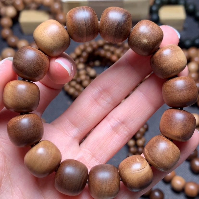 【闪购商品】檀香木手串/手链13*14横纹瑕疵