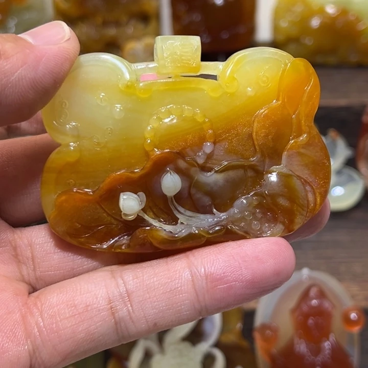 蛇纹石玉未镶嵌吊坠(不含链)
