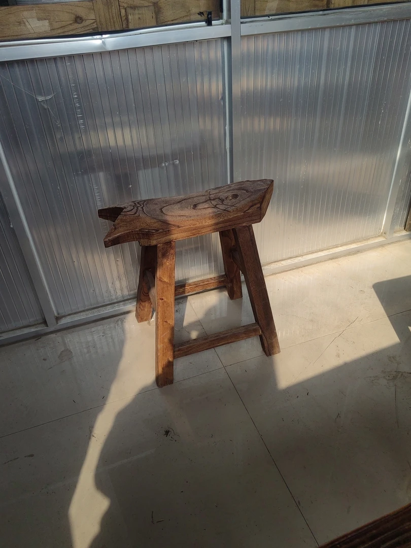 风化榆木凳子，非常漂亮