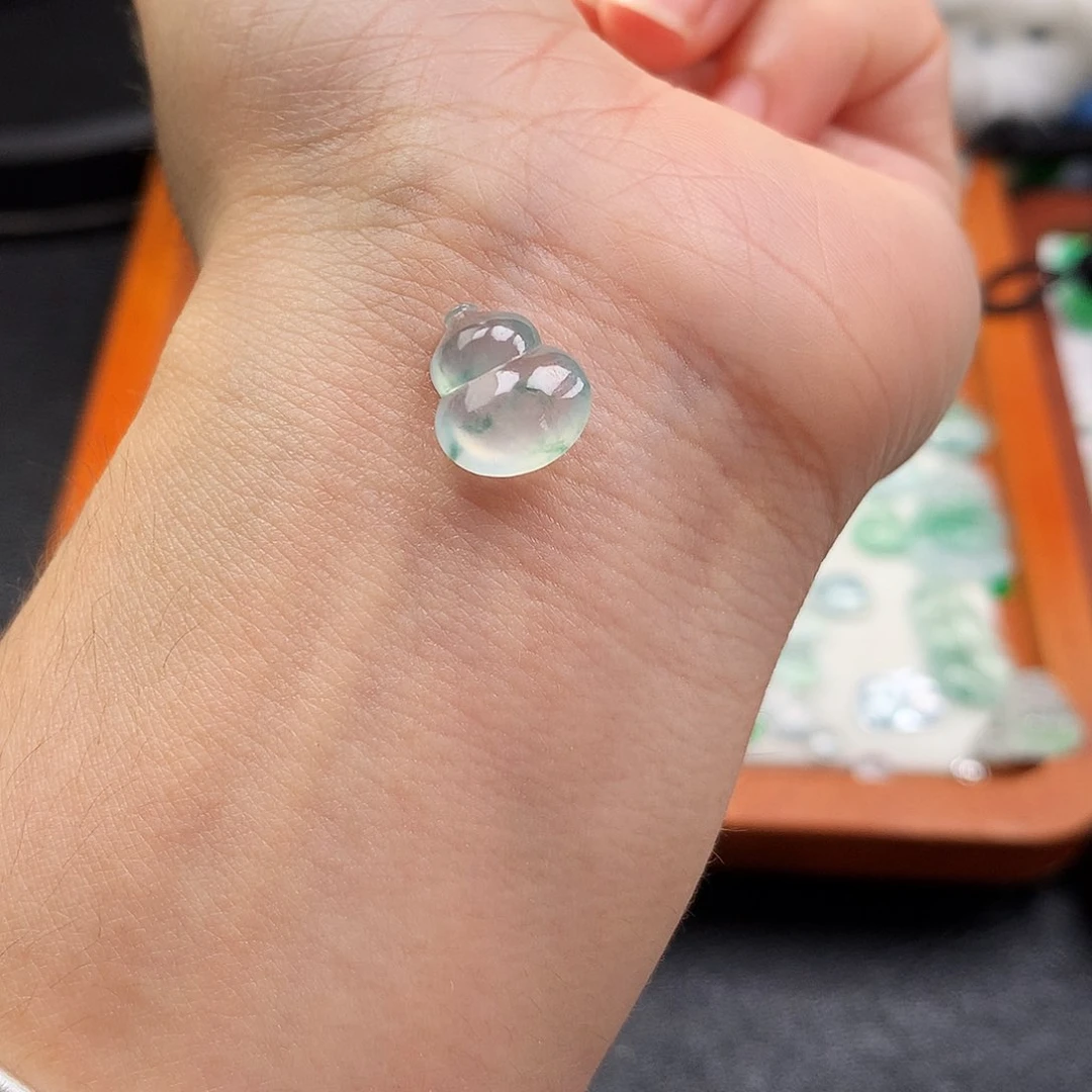 吊坠(不含链)未镶嵌翡翠葫芦