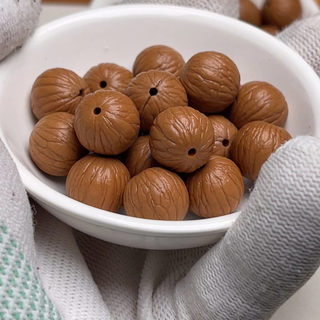 猴头核桃手串滴**哒聚宝盆