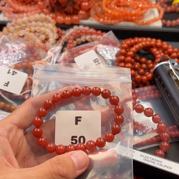 南红玛瑙未镶嵌多样性发货默认微瑕称重8mm