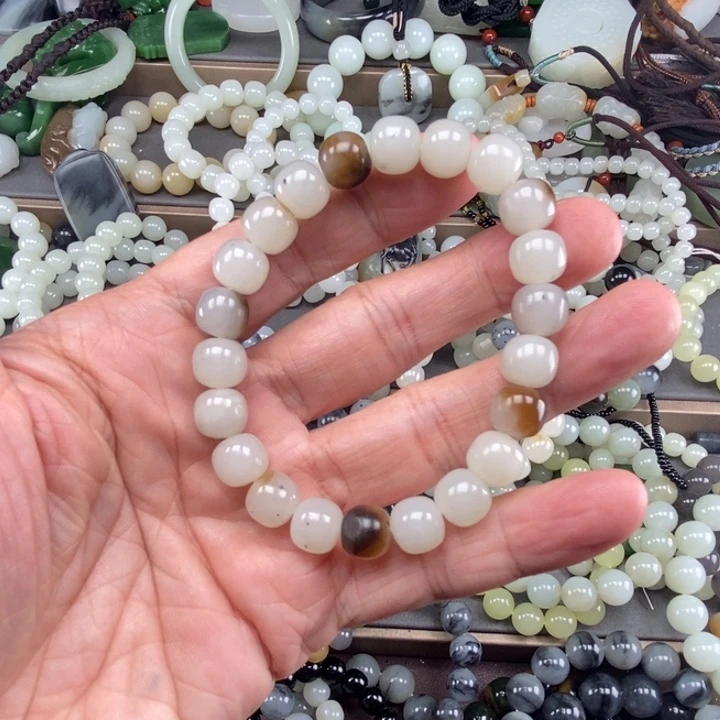 锦***秋和田玉未镶嵌挂件